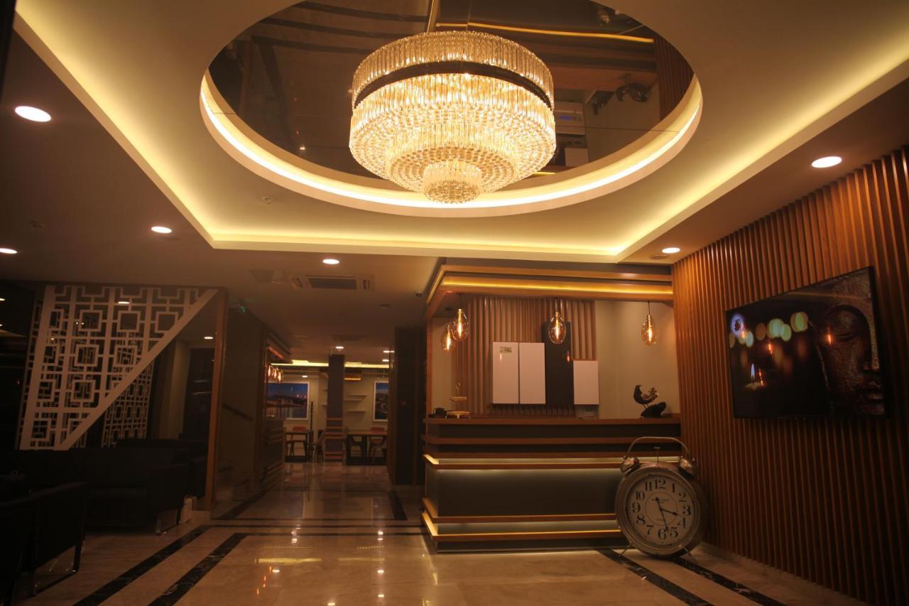 Random Suit Otel Istanbul Exterior foto